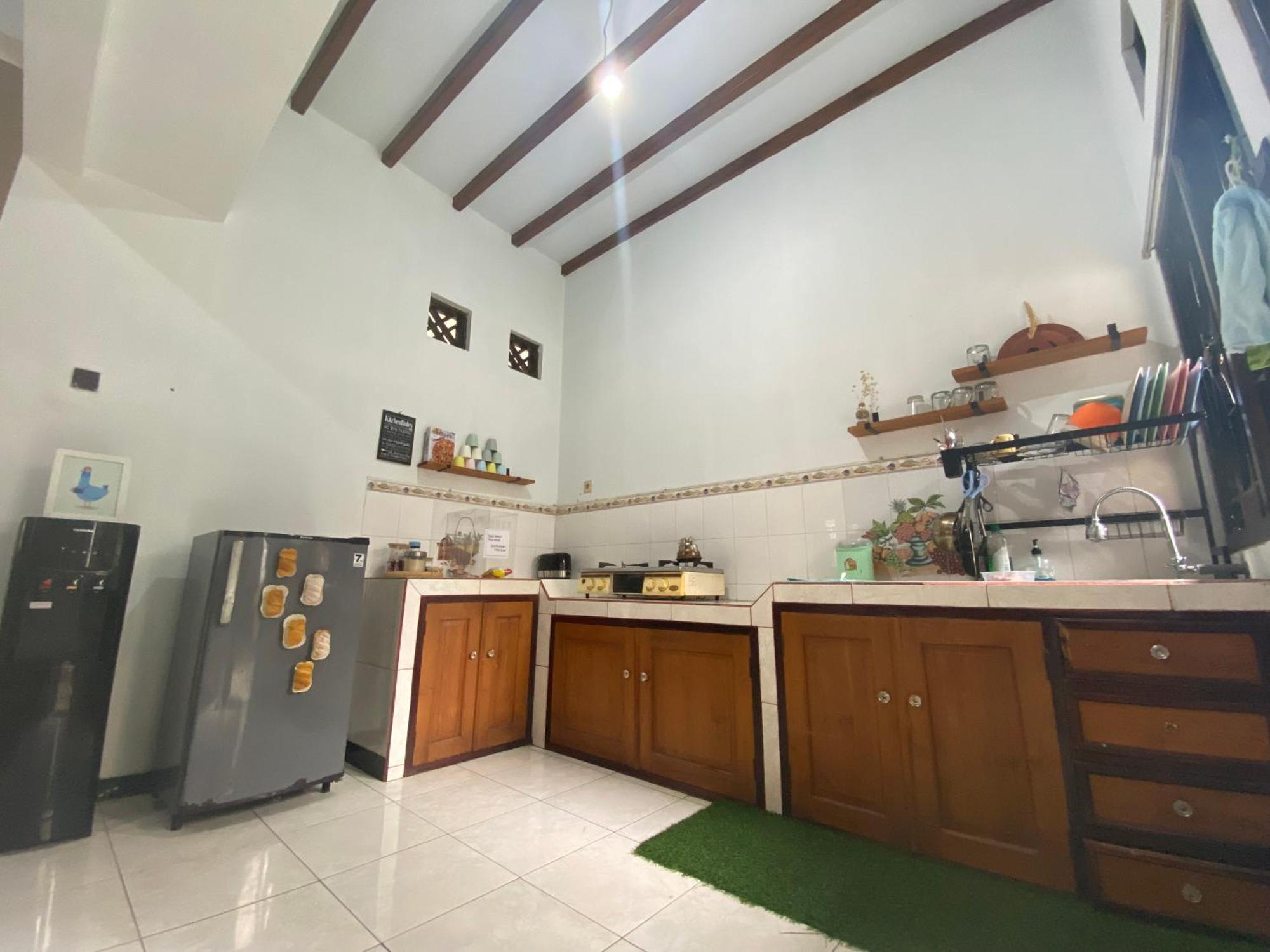 Zzz Hostel Banyuwangi  Bagian luar foto